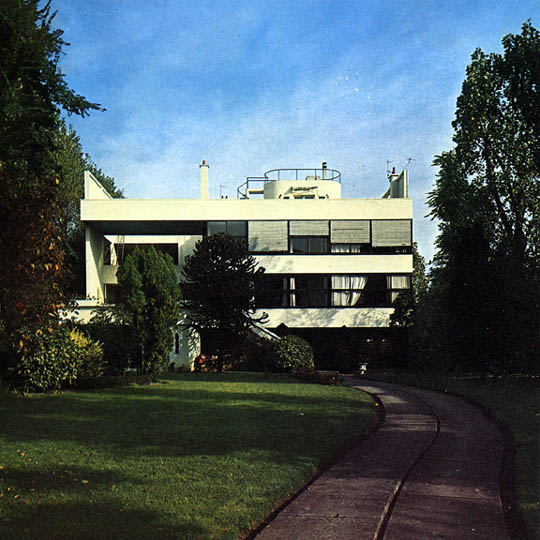 040. Villa Stein. Le Corbusier