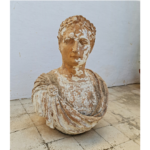 Fig. 33. Busto de romano de terracota procedente de la Hacienda de San Javier. Imagen del autor